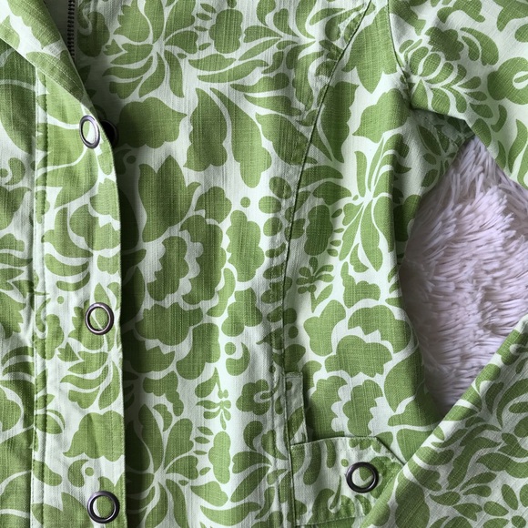 Coldwater Creek green bomber jacket two tone floral cotton St. Patrick’s… - Picture 7 of 8